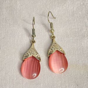 Dangle Drop Earrings Striated Pink Teardrop Stones With Silver Tone Caps